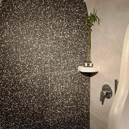 וילה The Lithos By A Terre Cave סנטוריני