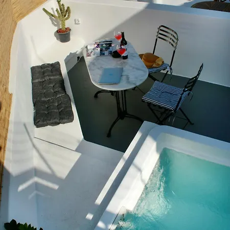 The Lithos By A Terre Cave