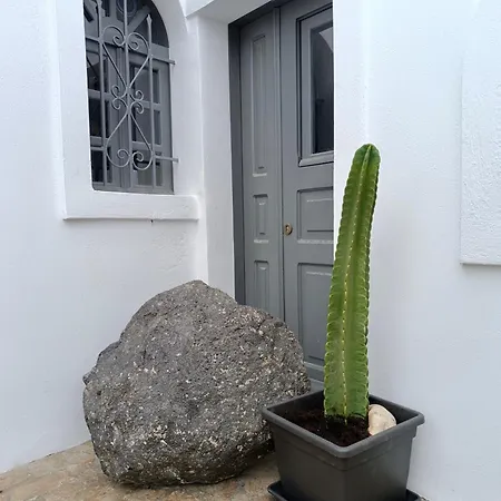 Villa The Lithos By A Terre Cave *