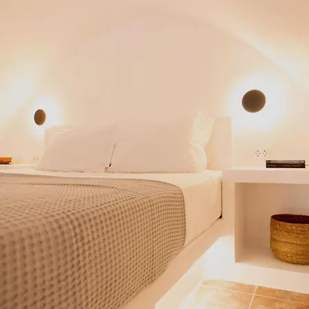 וילה The Lithos By A Terre Cave סנטוריני