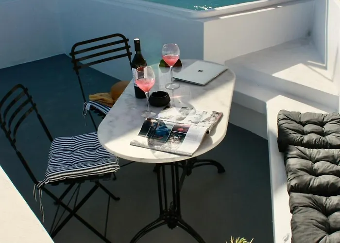 The Lithos By A Terre Cave