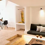 Вилла The Lithos By A Terre Cave