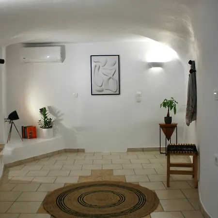 The Lithos By A Terre Cave 산토리니